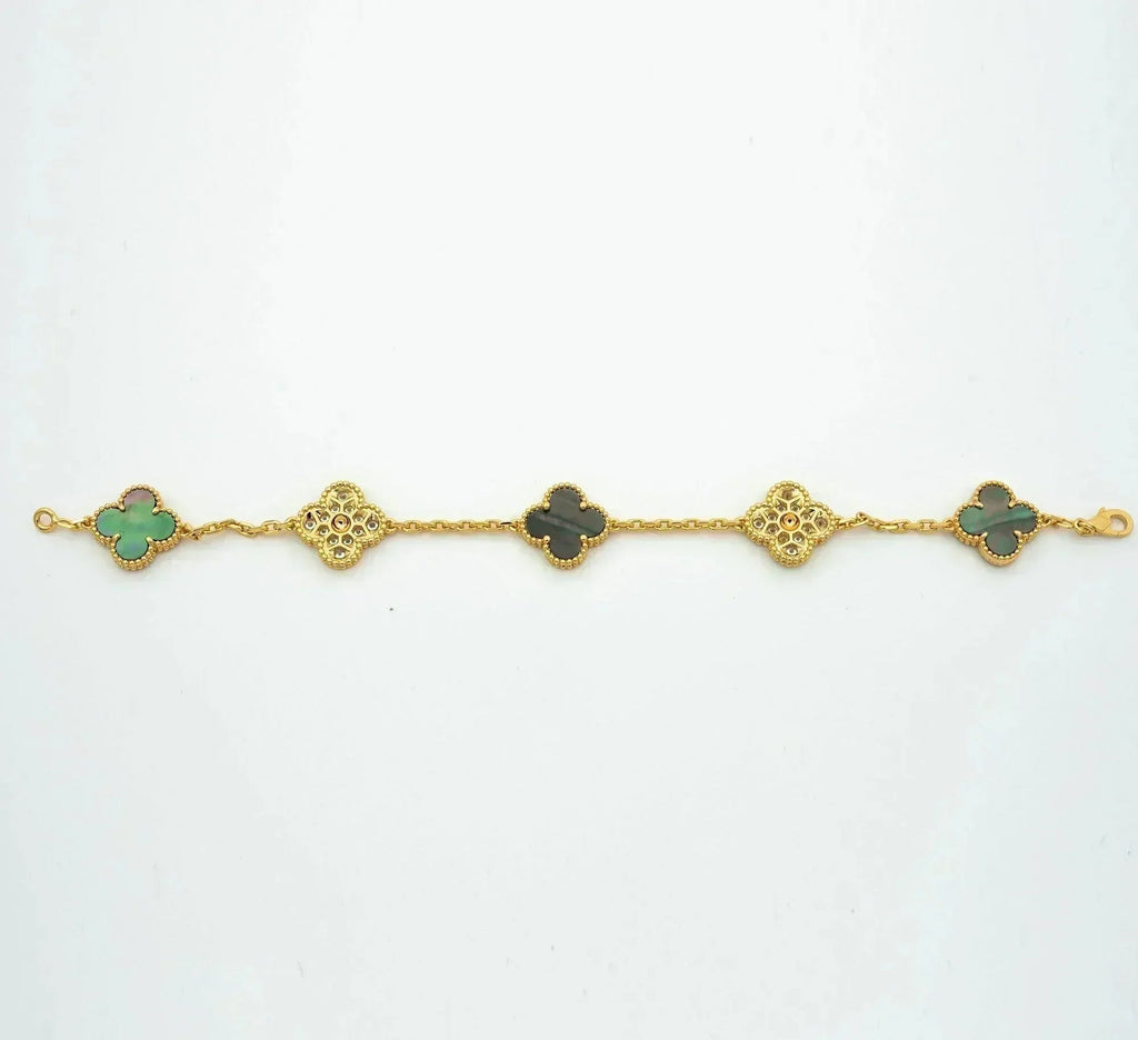 [Loco ]New CLOVER 5 MOTIF GRAY MOP BRACELET COLLECTION