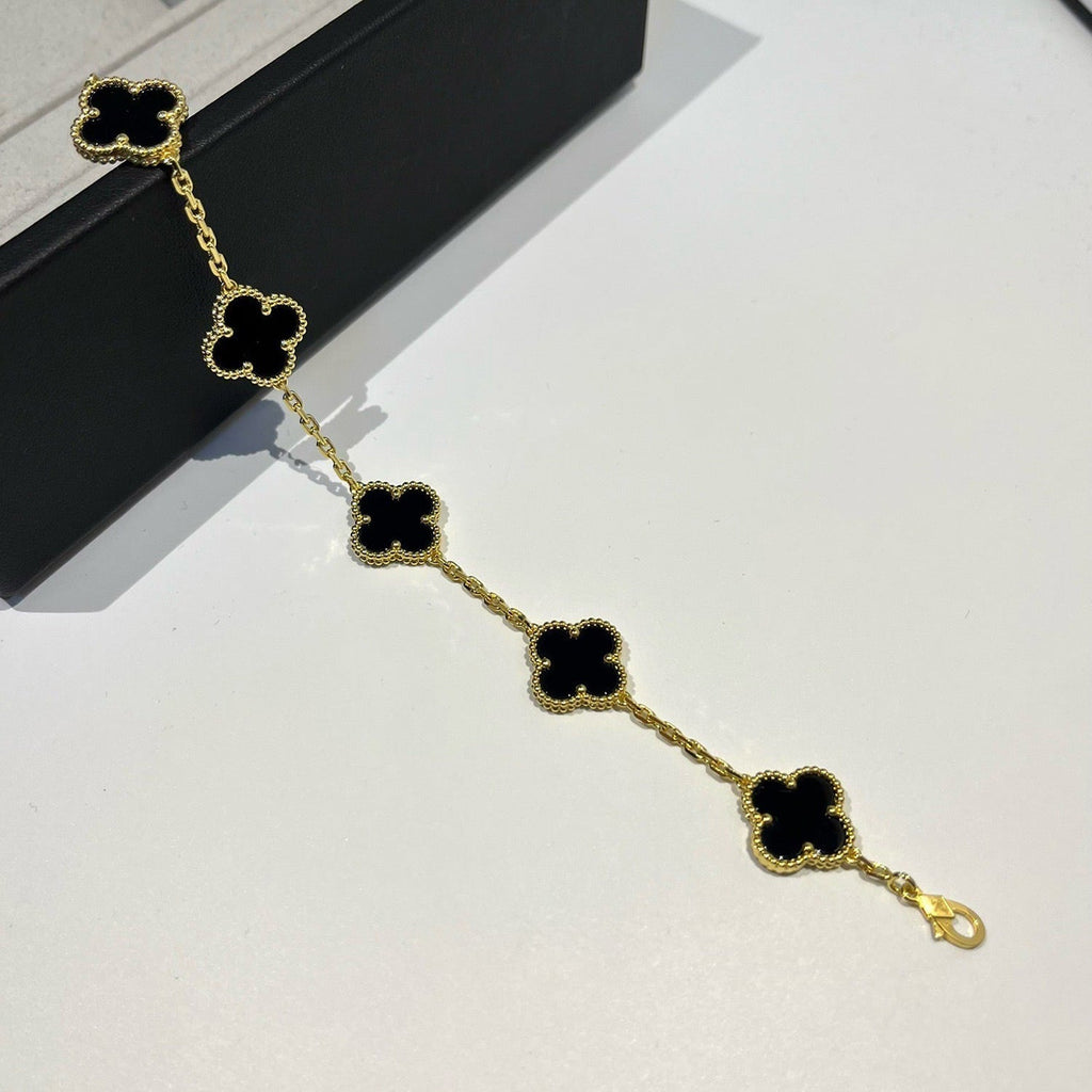 [Loco ]New CLOVER 5 MOTIF ONYXS BRACELET COLLECTION
