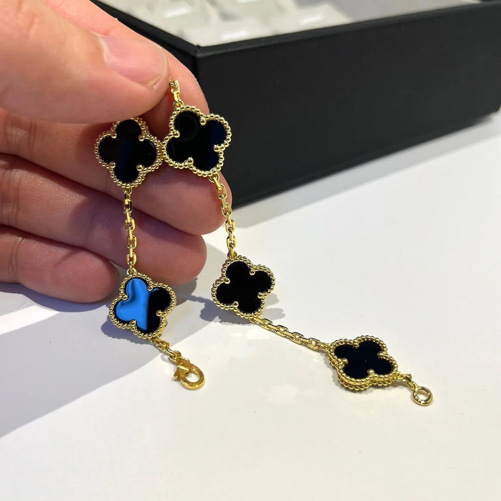 [Loco ]New CLOVER 5 MOTIF ONYXS BRACELET COLLECTION