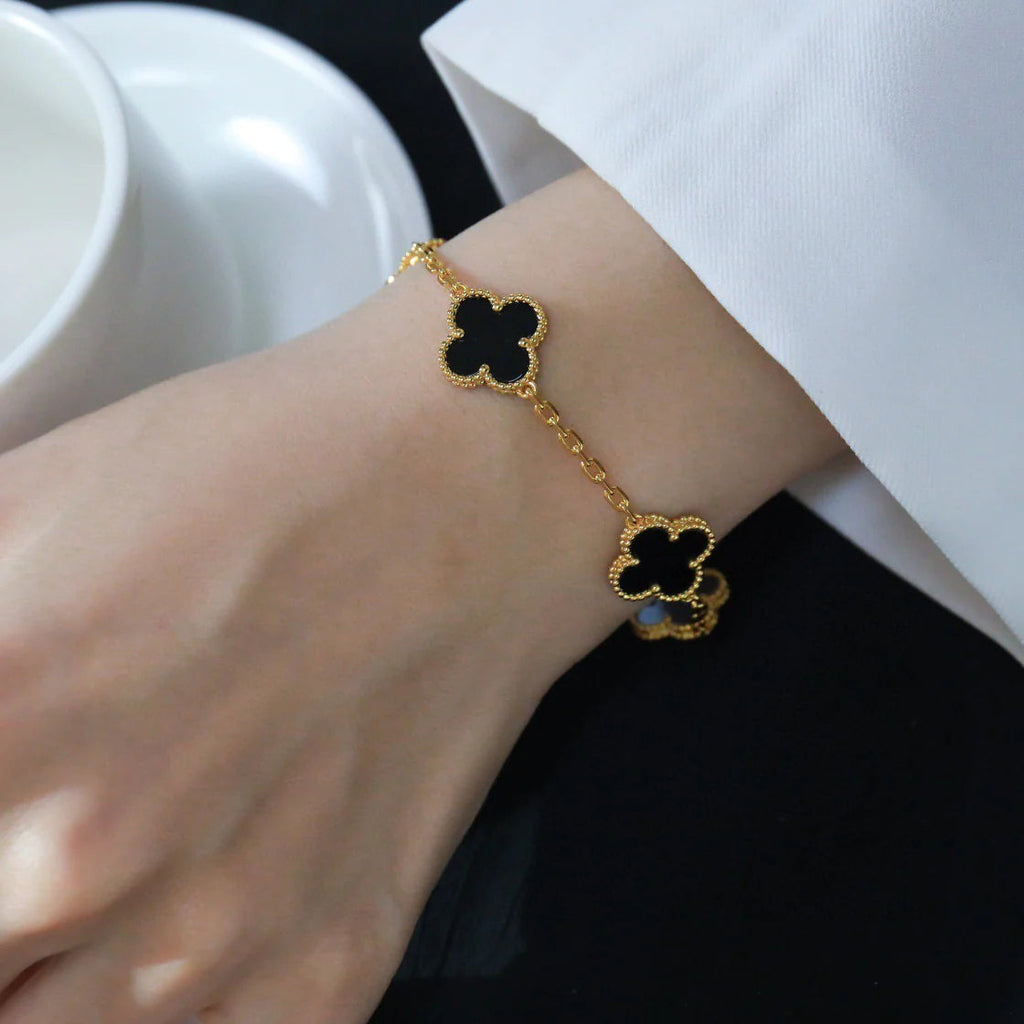 [Loco ]New CLOVER 5 MOTIF ONYXS BRACELET COLLECTION