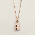 Loco HM ADVANCED NICHE LOCK HEAD NECKLACE DIAMONDS