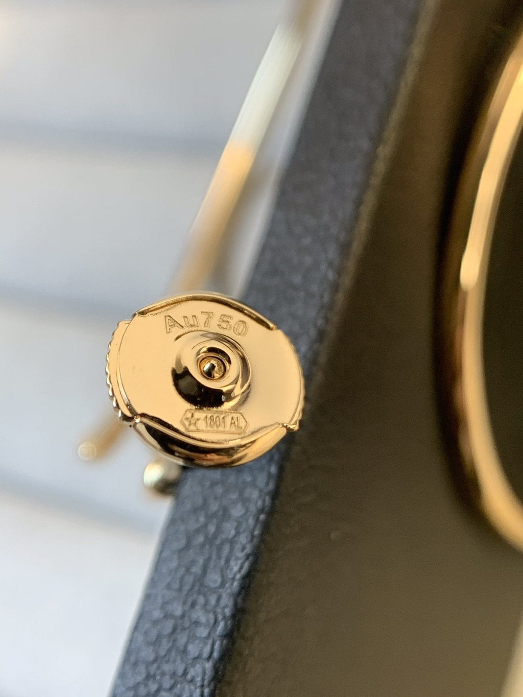 Loco JUSTE EARRINGS GOLD DIAMONDS 1.8MM