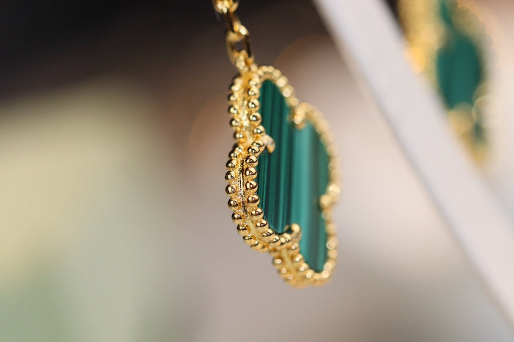 Loco CLOVER EARRINGS GOLD MALACHITE DIAMOND 3 MOTIF