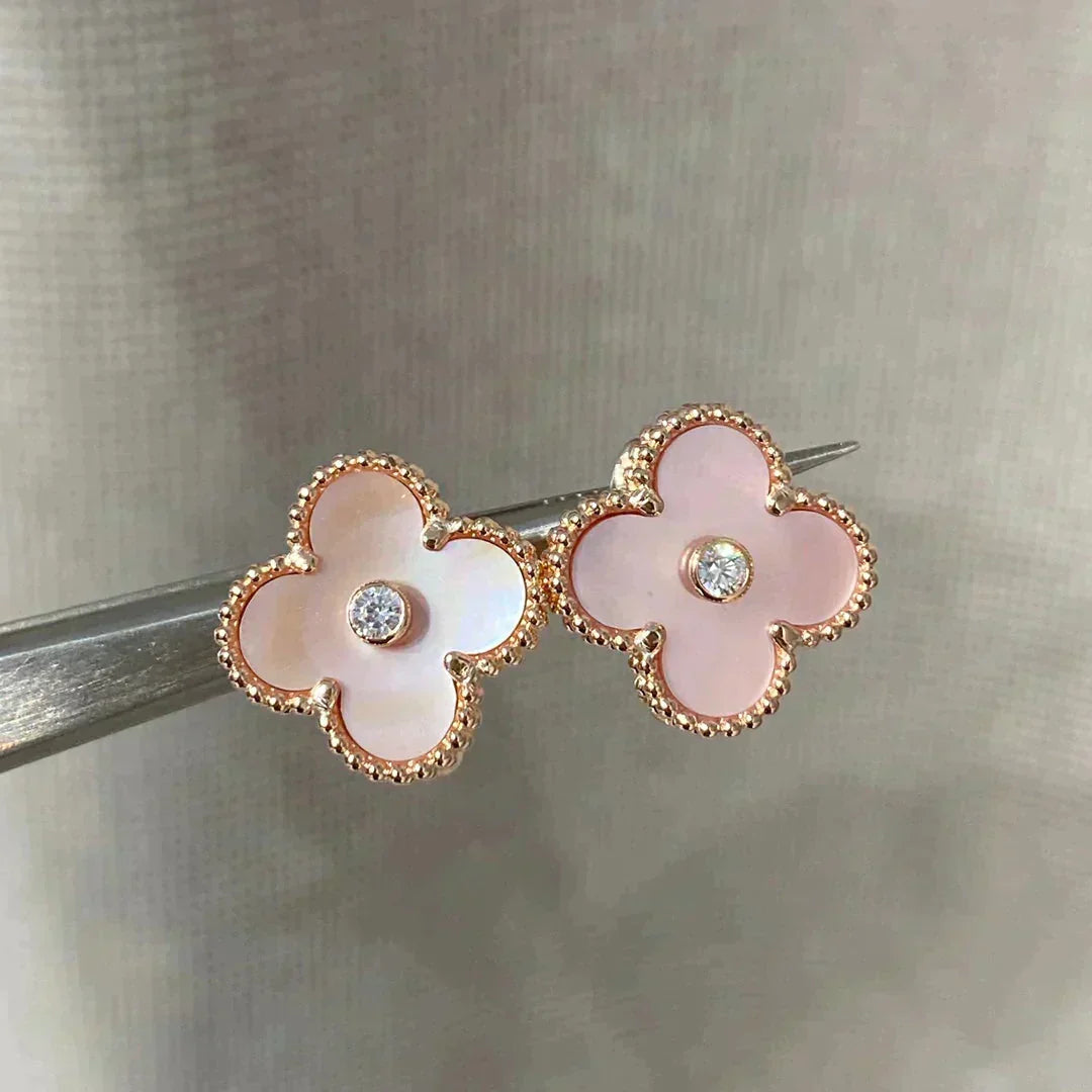 Loco CLOVER MEDIUM 1 MOTIFS  PINK MOP DIAMOND EARRINGS