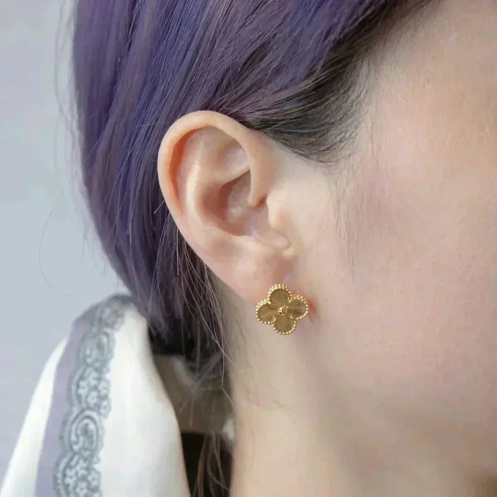 Loco CLOVER MEDIUM 1 MOTIFS LASER EARRINGS