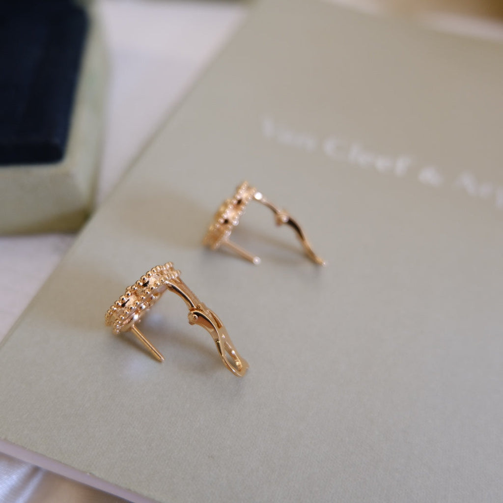[Loco ] 2026 NEW LUCKY SPRING EARRINGS
