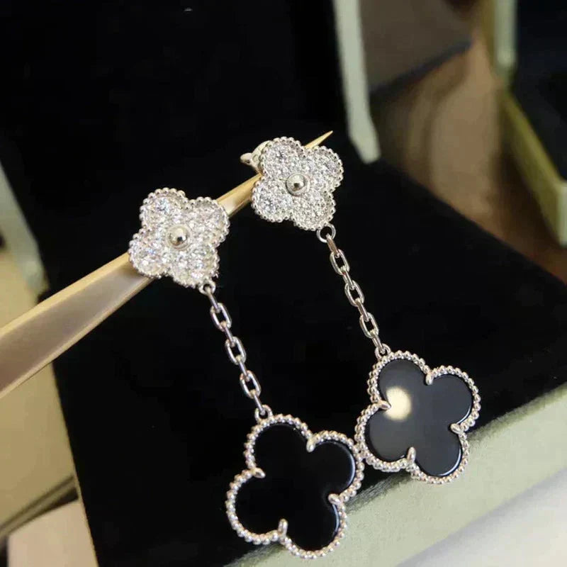 Loco CLOVER 2 MOTIFS  DIAMOND ONYX EARRINGS SILVER