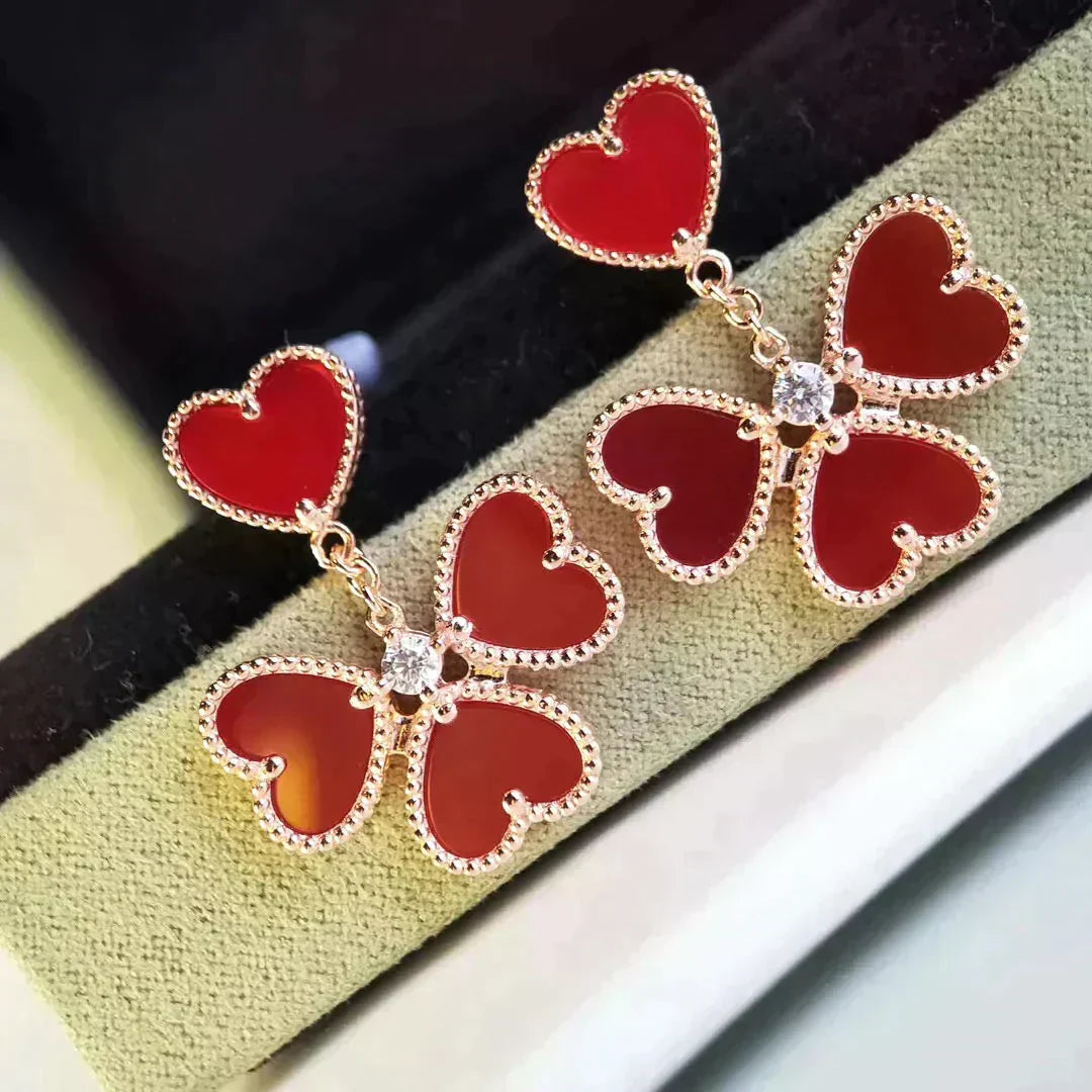 Loco SWEET CLOVER CARNELIAN EARRINGS