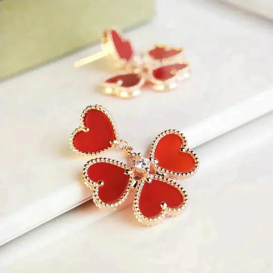 Loco SWEET CLOVER CARNELIAN EARRINGS