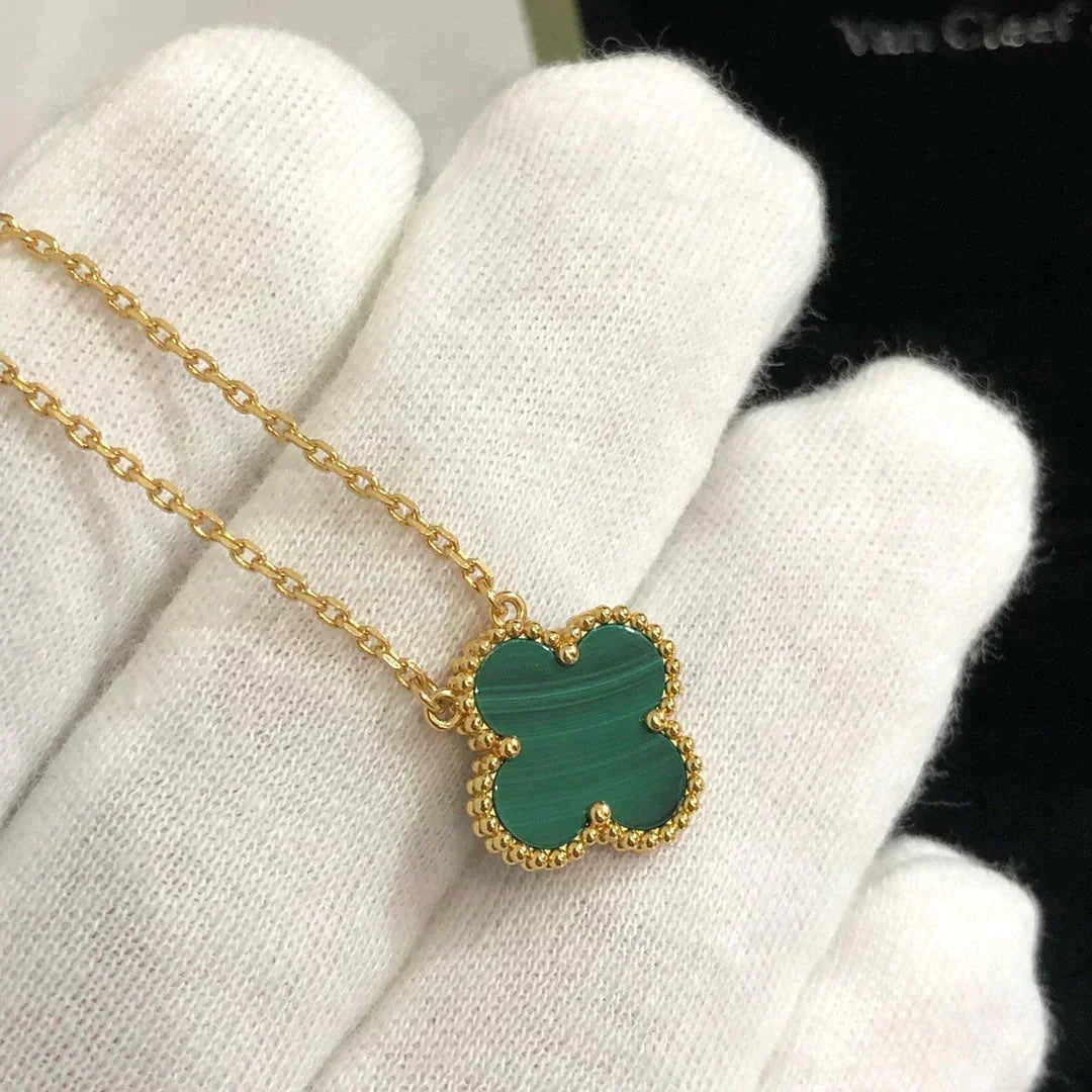 Loco CLOVER 15MM MALACHITE SINGLE FLOWER  NECKLACE