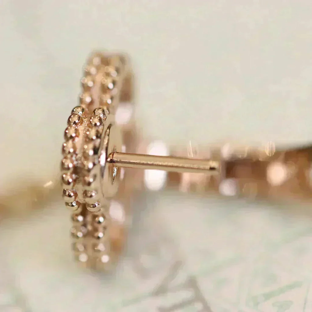 Loco CLOVER MEDIUM 1 MOTIFS FUll DIAMOND EARRINGS