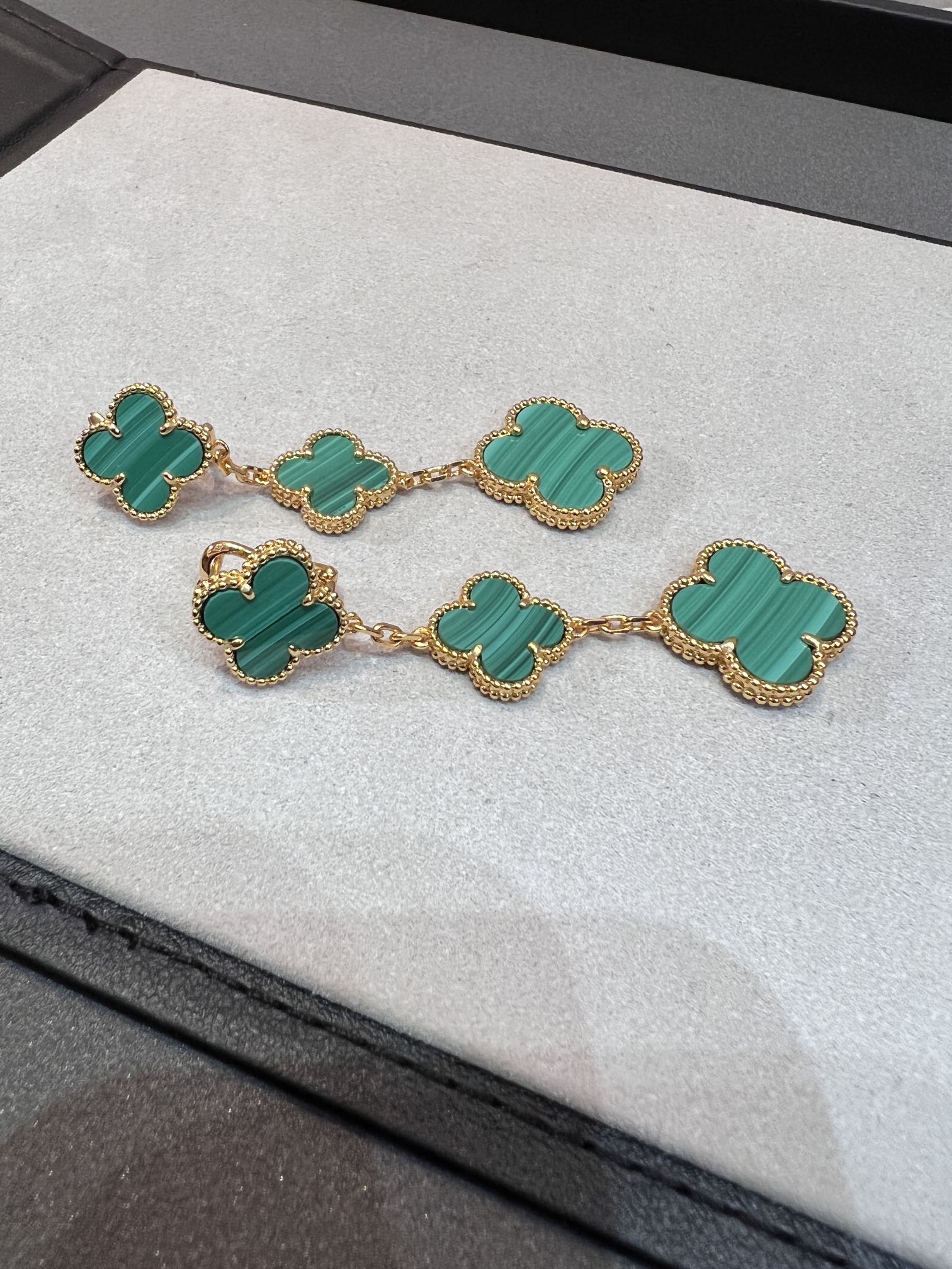 Loco CLOVER MALACHITE 3 MOTIFS GOLD