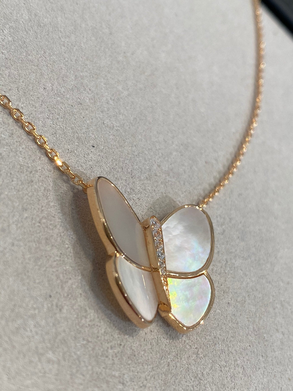 Loco BUTTERFLY GOLD MOP DIAMOND NECKLACE