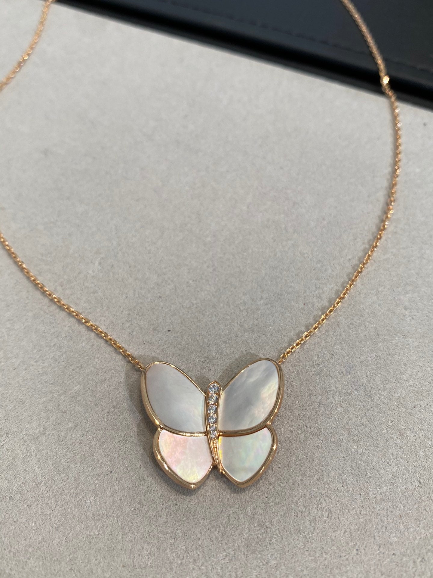 Loco BUTTERFLY GOLD MOP DIAMOND NECKLACE