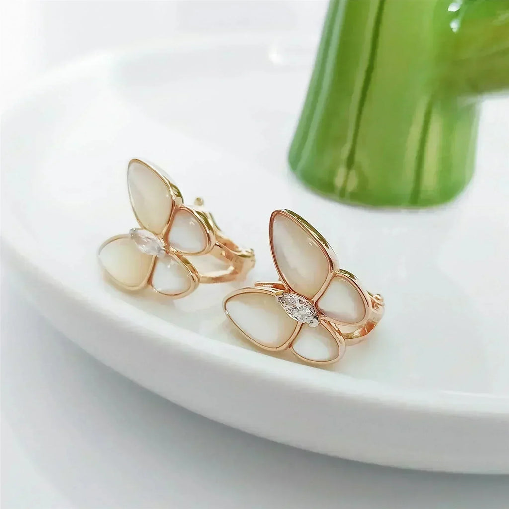 Loco BUTTERFLY MOP DIAMOND EARRINGS