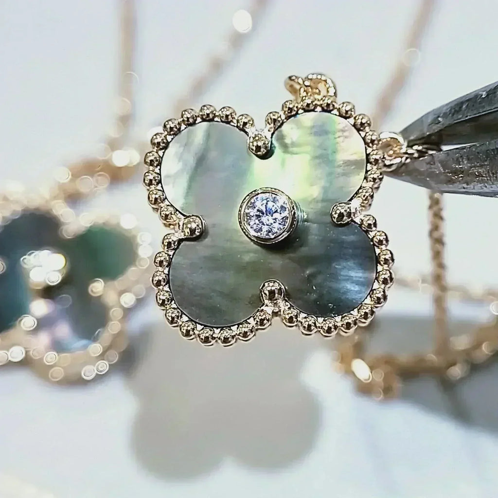 Loco CLOVER 15MM DIAMOND AND MOTHER-OF-GREY NECKLACE