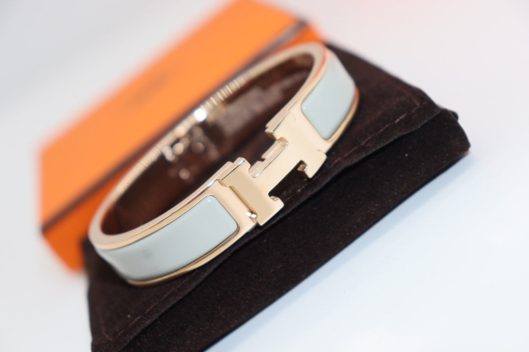 Loco H LIGHT BLUE BRACELET