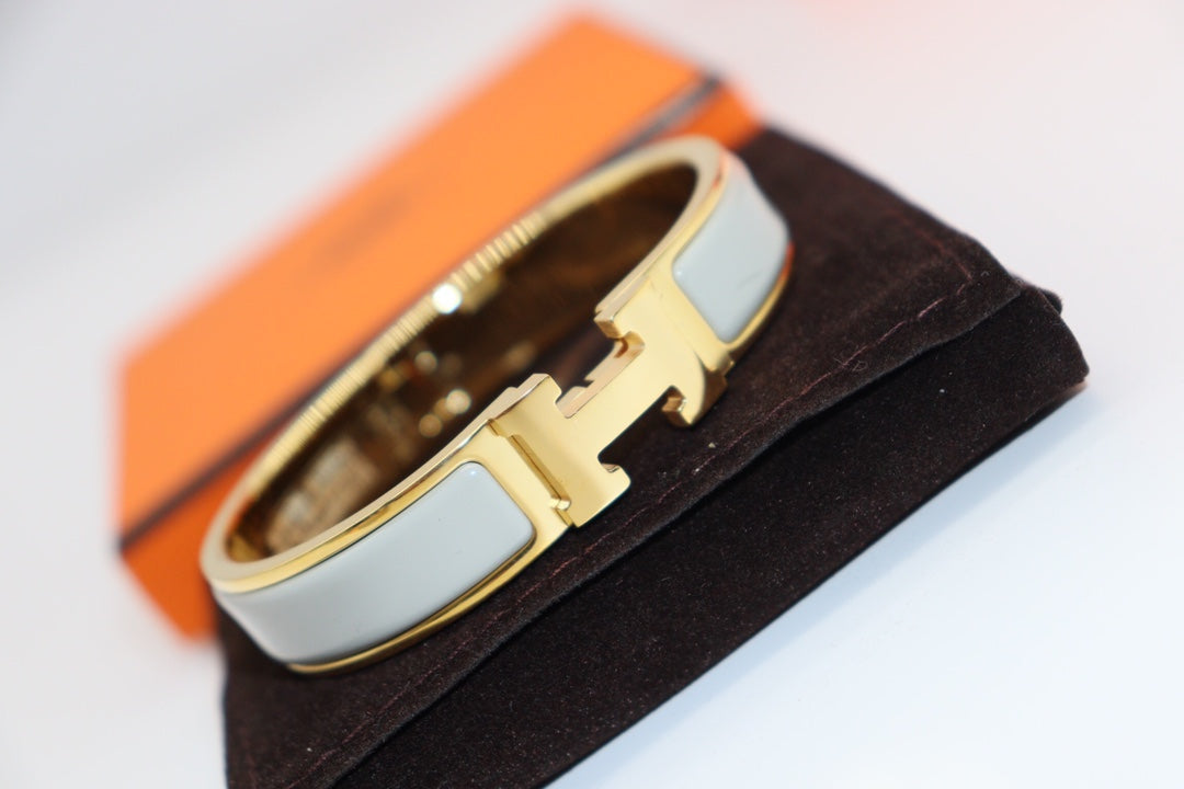 Loco H LIGHT BLUE BRACELET