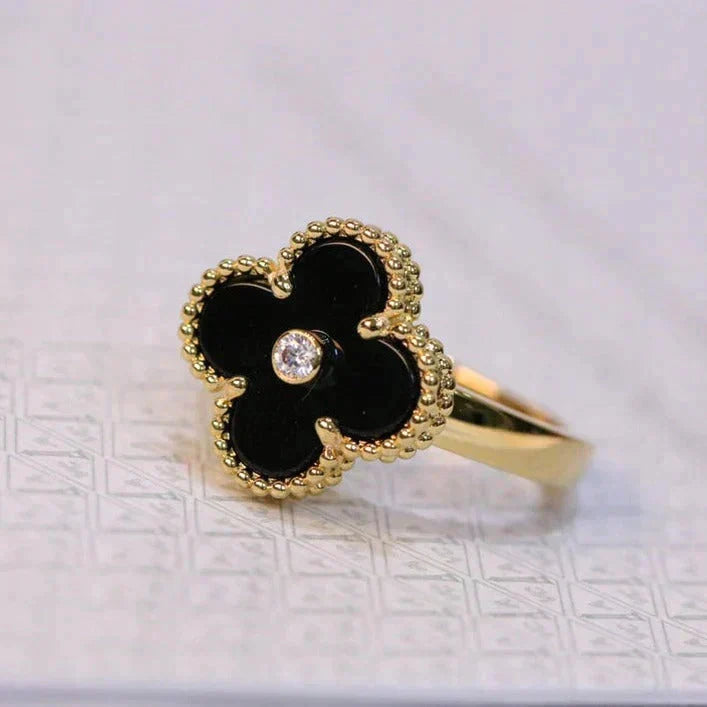 Loco CLOVER ONYX RING GOLD DIAMOND