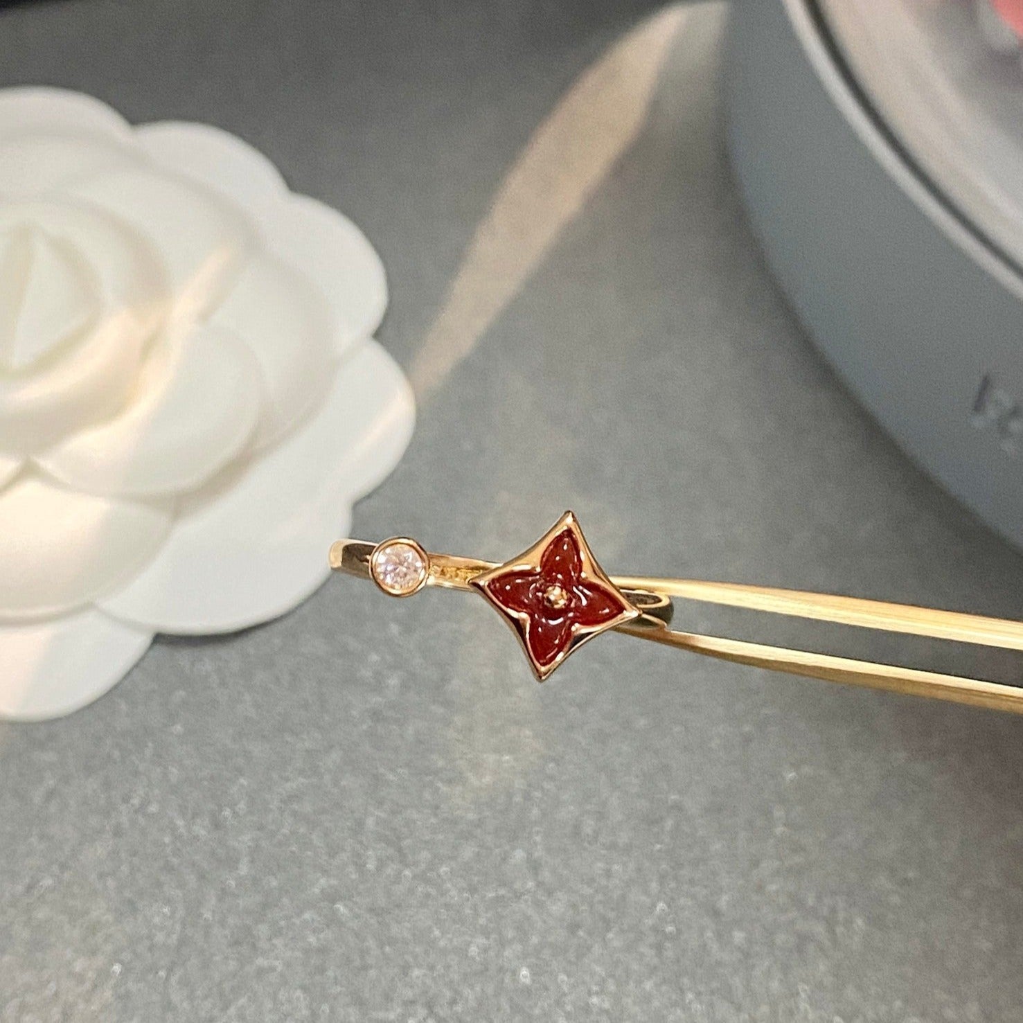 Loco STAR 1 DIAMOND OPEN RING