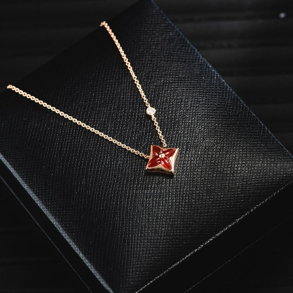 Loco STAR NECKLACE PINK GOLD 1 DIAMOND