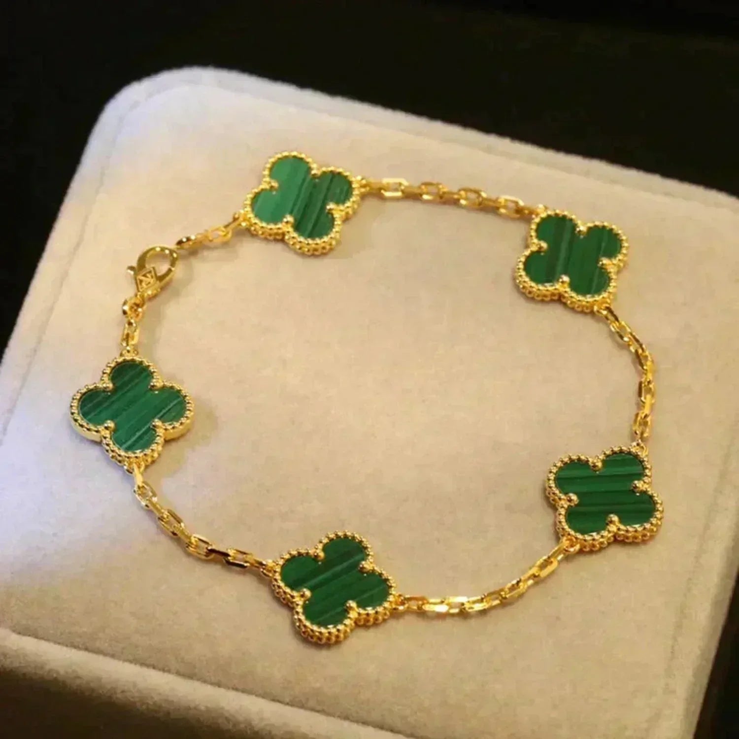 [Loco ]New  CLOVER 5 MOTIF MALACHITE BRACELET COLLECTION