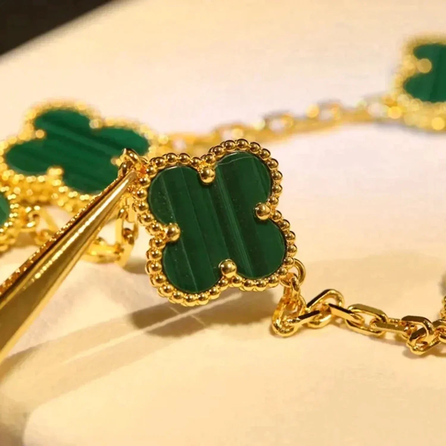 [Loco ]New  CLOVER 5 MOTIF MALACHITE BRACELET COLLECTION