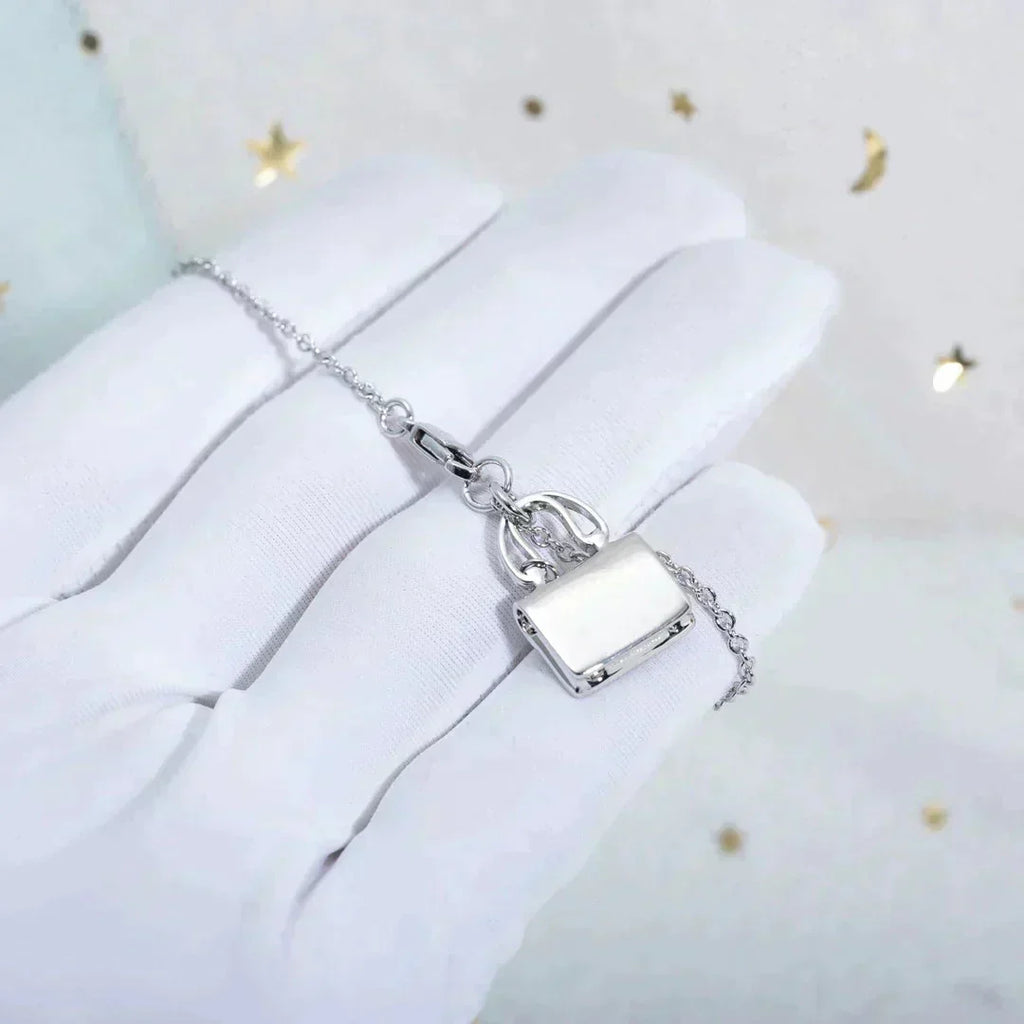 Loco AMULETTE PEDANT SILVER NECKLACE