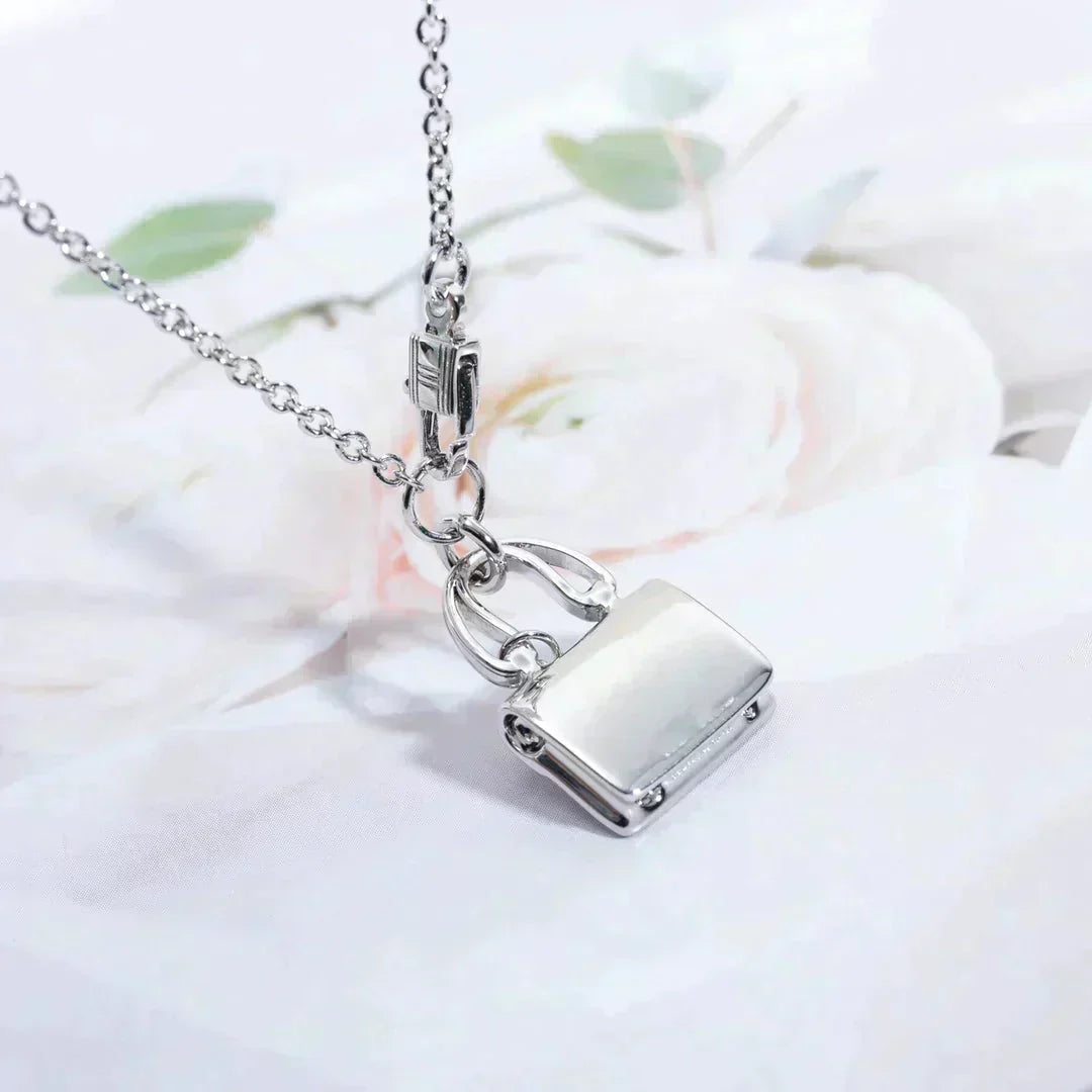 Loco AMULETTE PEDANT SILVER NECKLACE