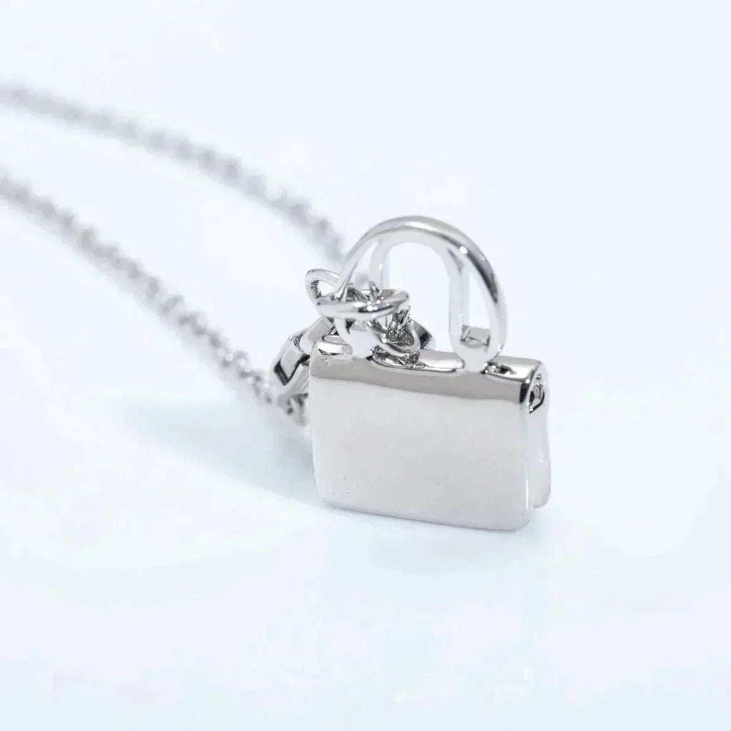 Loco AMULETTE PEDANT SILVER NECKLACE