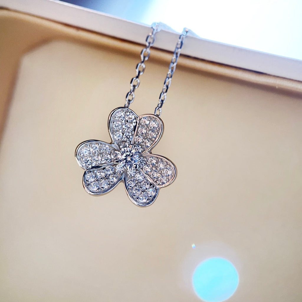 Loco CLOVER DIAMOND NECKLACE SILVER