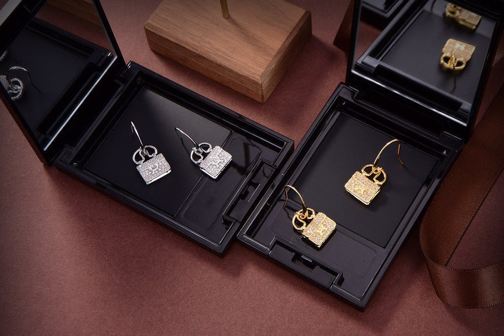 Loco KELLY DIAMOND EARRINGS