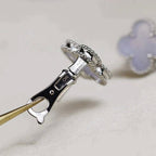 Loco CLOVER MEDIUM 1 MOTIFS  WHITE MOP EARRINGS SILVER