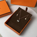 Loco CONSTANCE BLACK PEDANT PINK GOLD NECKLACE