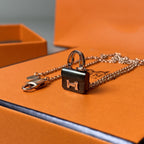 Loco CONSTANCE BLACK PEDANT PINK GOLD NECKLACE