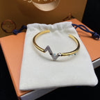Loco VOLTE UPSITE DOWN DIAMOND GOLD OPEN BRACELET