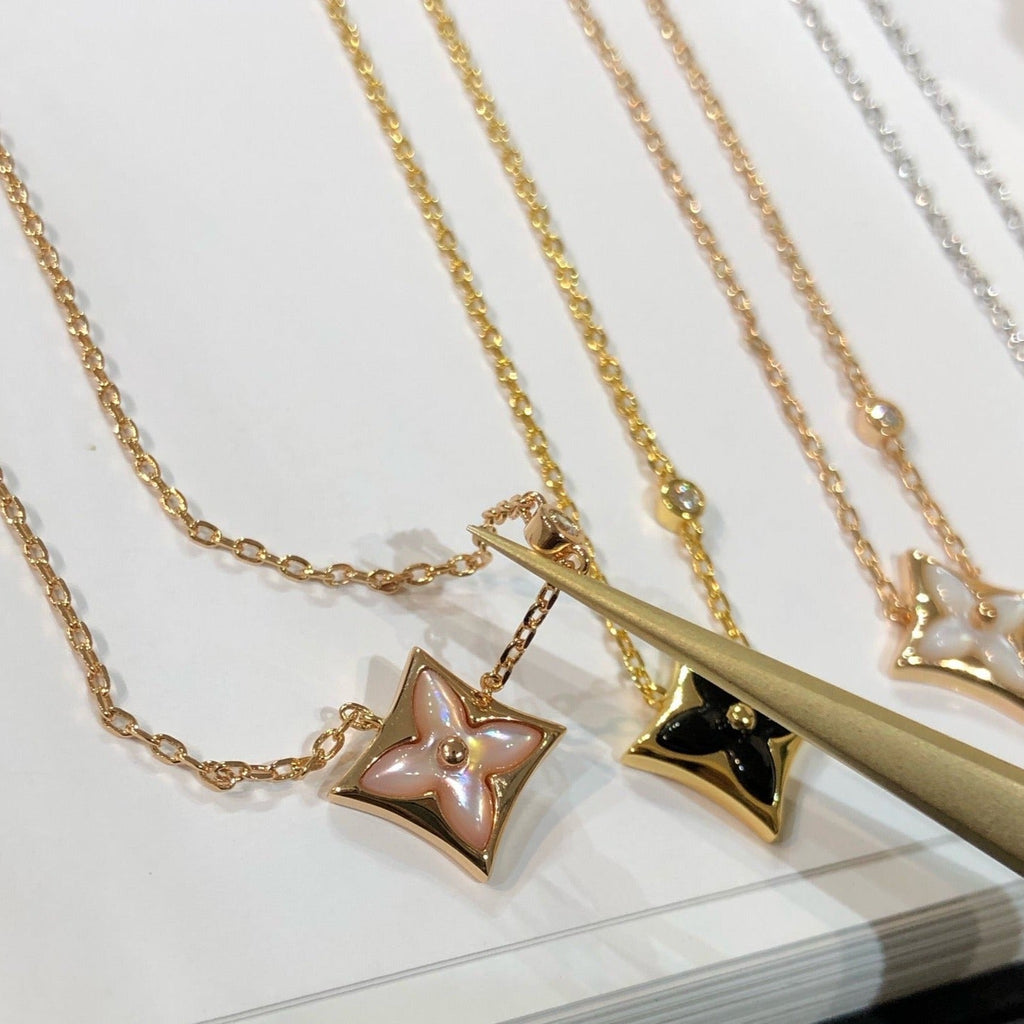 Loco STAR BLACK MOP NECKLACE