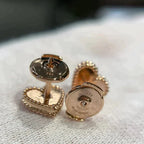 Loco HEART CARNELIAN STUD EARRINGS