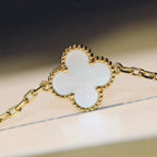 Loco CLOVER 20 MOTIFS WHITE MOP NECKLACE