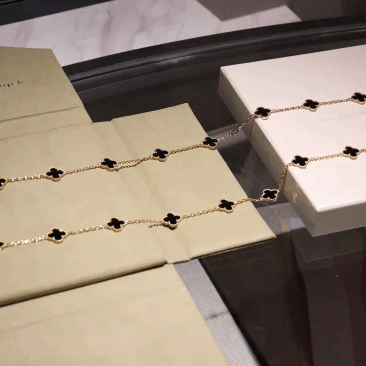 Loco CLOVER 20 MOTIFS ONYX NECKLACE
