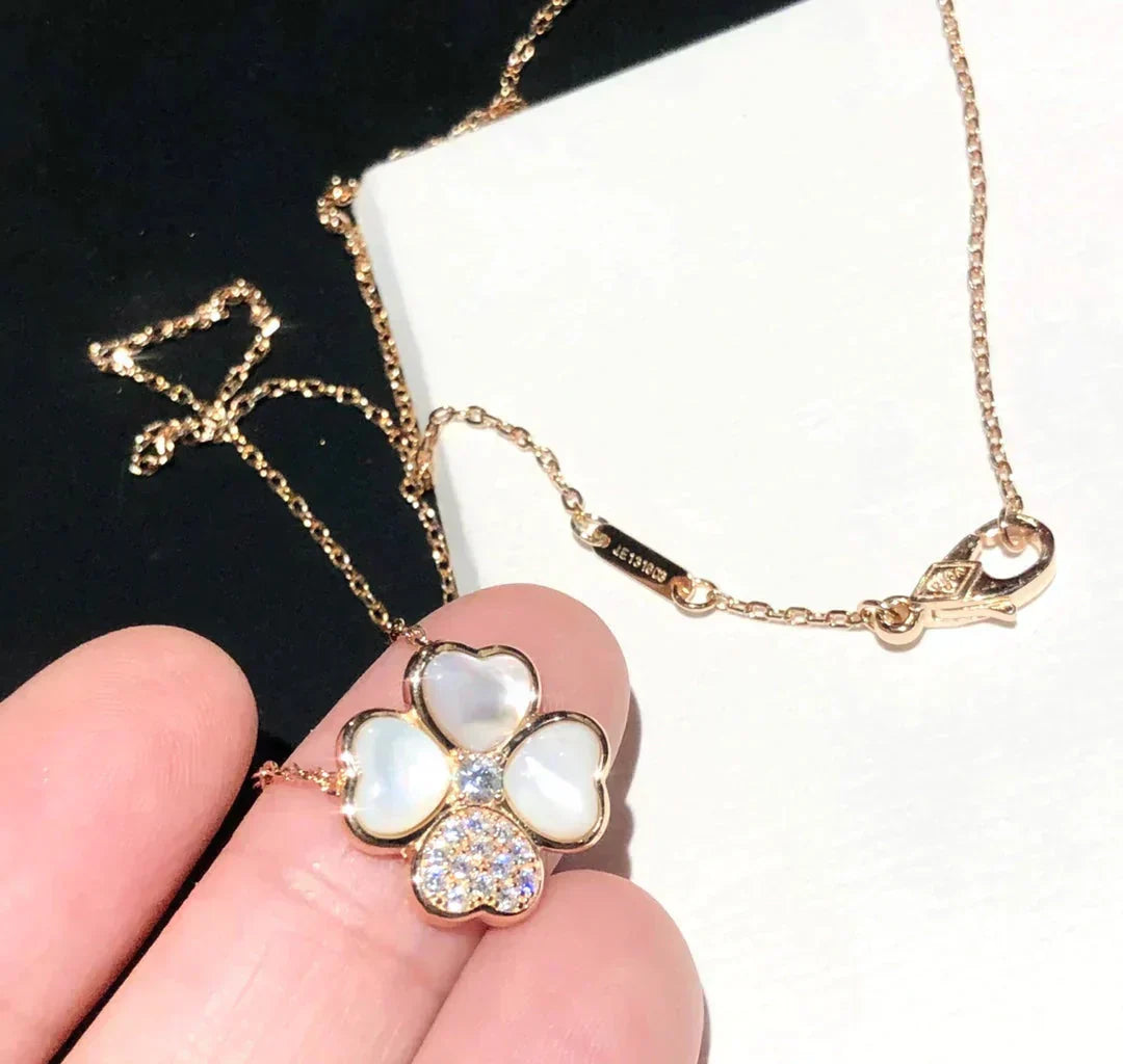 Loco CLOVER MOP DIAMOND ROSE GOLD NECKLACE