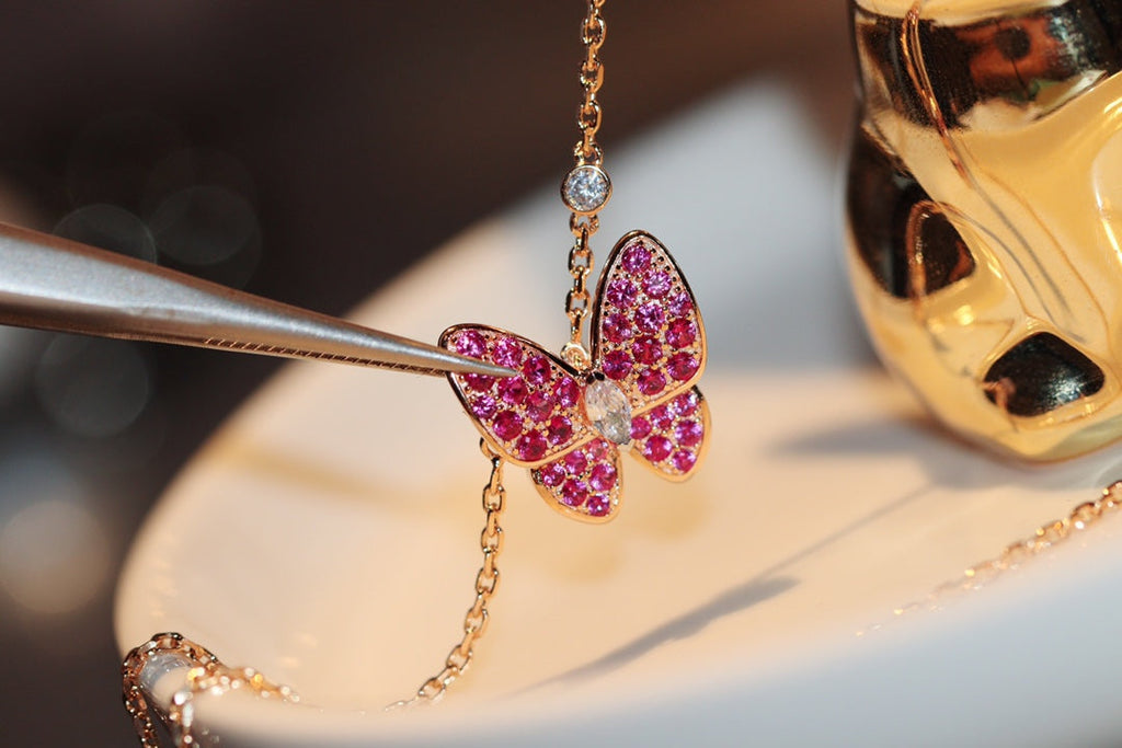 Loco BUTTERFLY RED DIAMOND ROSE GOLD NECKLACE