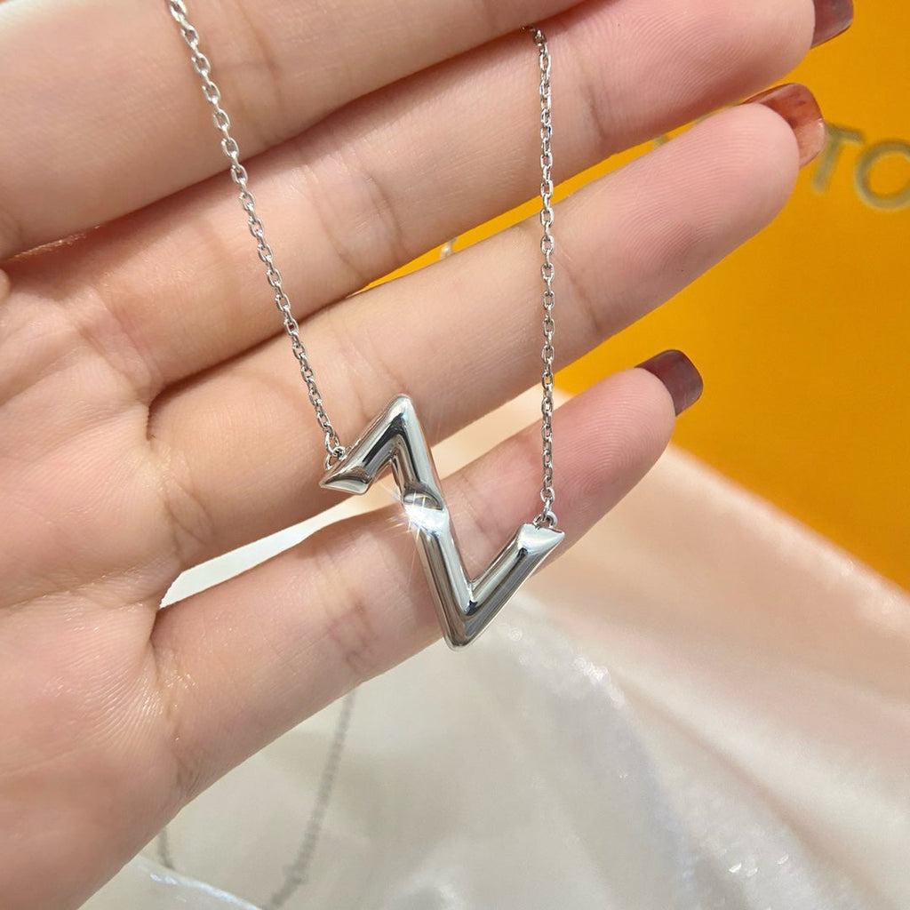 Loco VOLTE UPSIDE DOWN NECKLACE