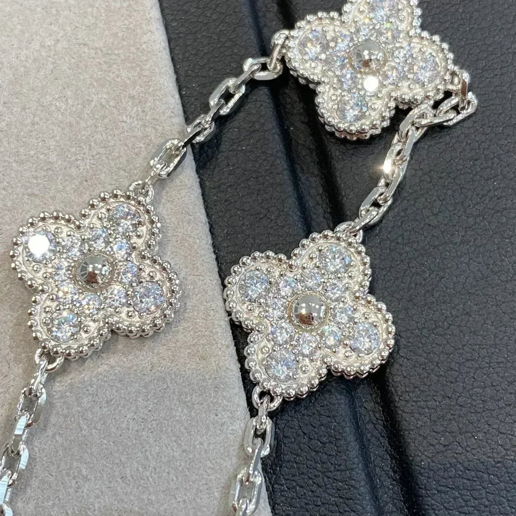 [Loco ] New  CLOVER 5 MOTIF FULL DIAMOND BRACELET COLLECTION