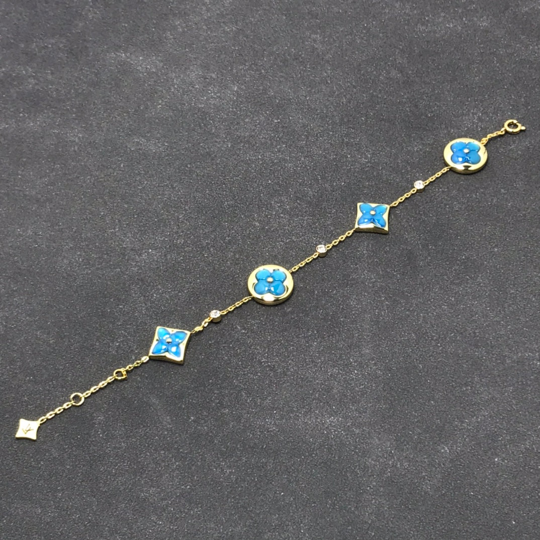 Loco STAR AND SUN TURQUOISE 4 MOTIFS 3 DIAMONDS
