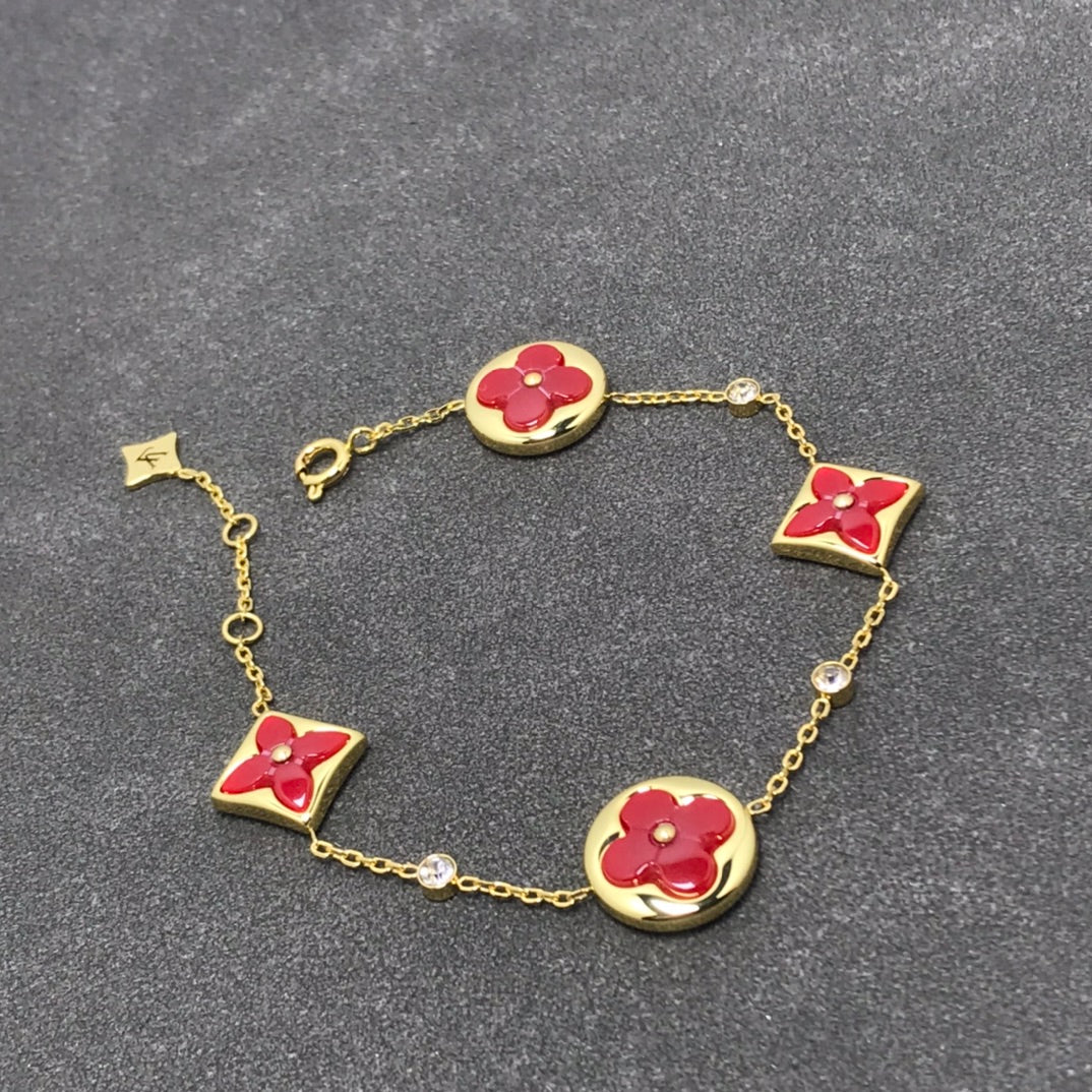 Loco STAR AND SUN CARNELIAN 4 MOTIFS 3 DIAMONDS