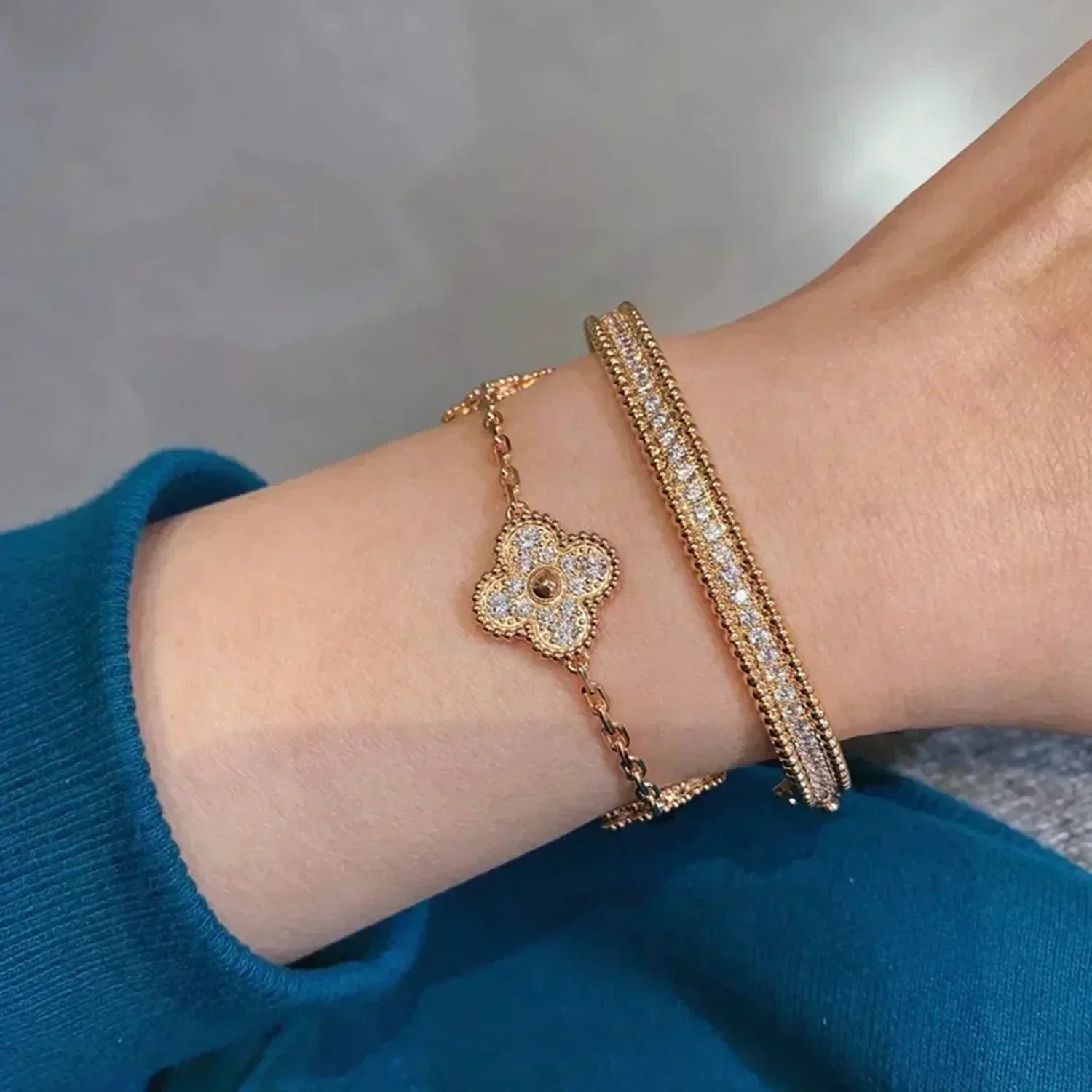 [Loco ] New  CLOVER 5 MOTIF FULL DIAMOND BRACELET COLLECTION