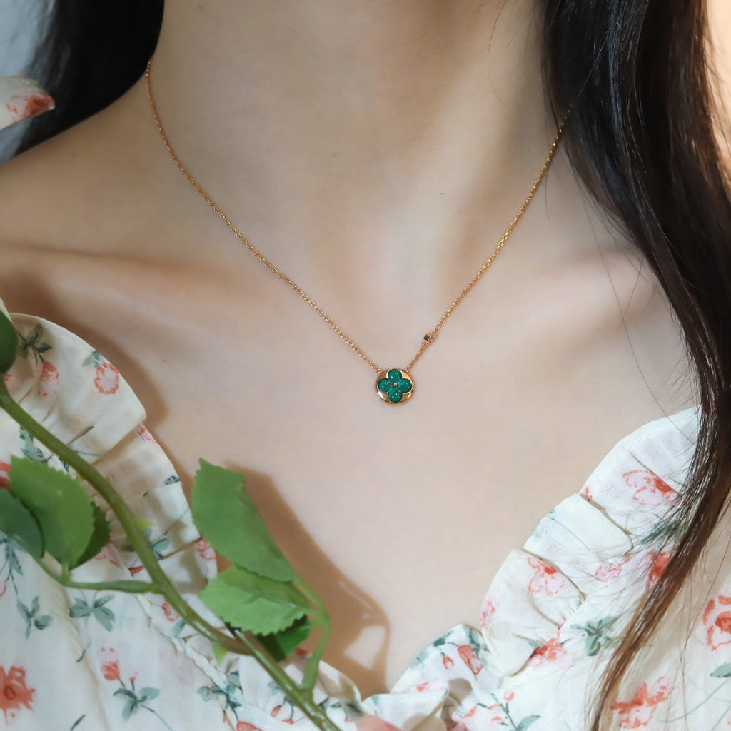 Loco SUN PEDANT PINK GOLD 1 DIAMOND NECKLACE
