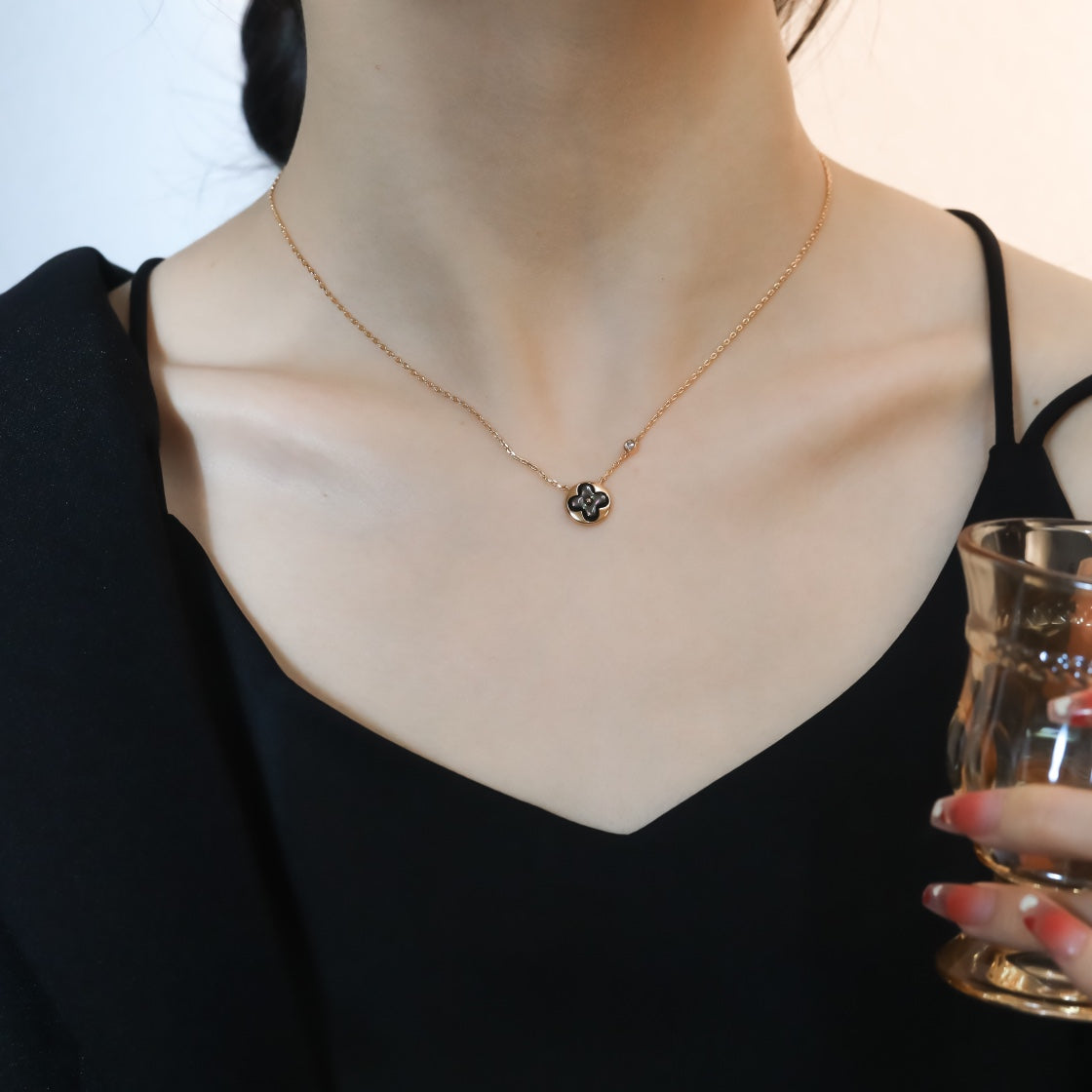 Loco SUN PEDANT PINK GOLD 1 DIAMOND NECKLACE