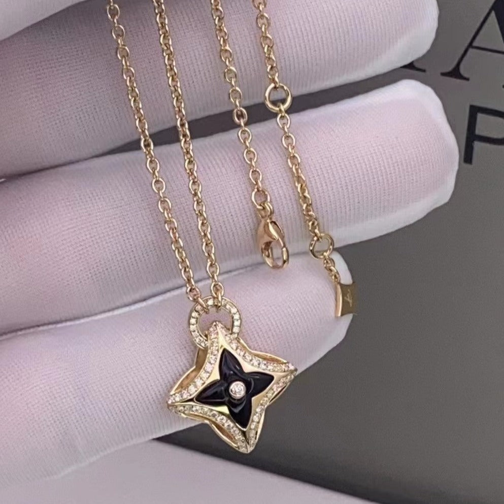 Loco STAR PEDANT PINK GOLD DIAMOND NECKLACE